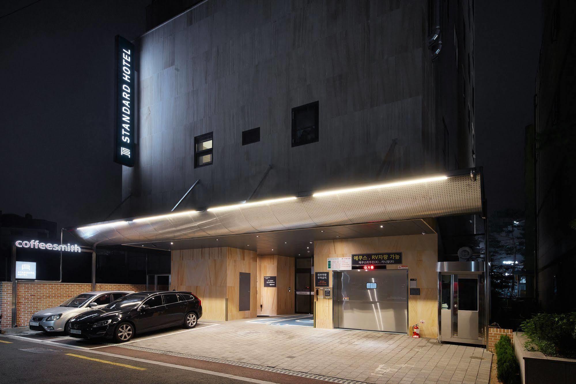 Standard Hotel Seoul Exterior foto